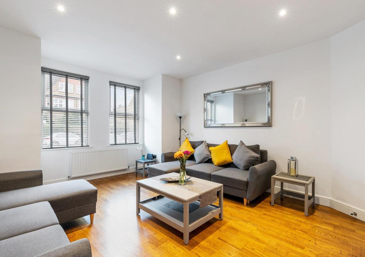 Two Bed Flat In Bush Hill Park Apartment Enfield Ngoại thất bức ảnh
