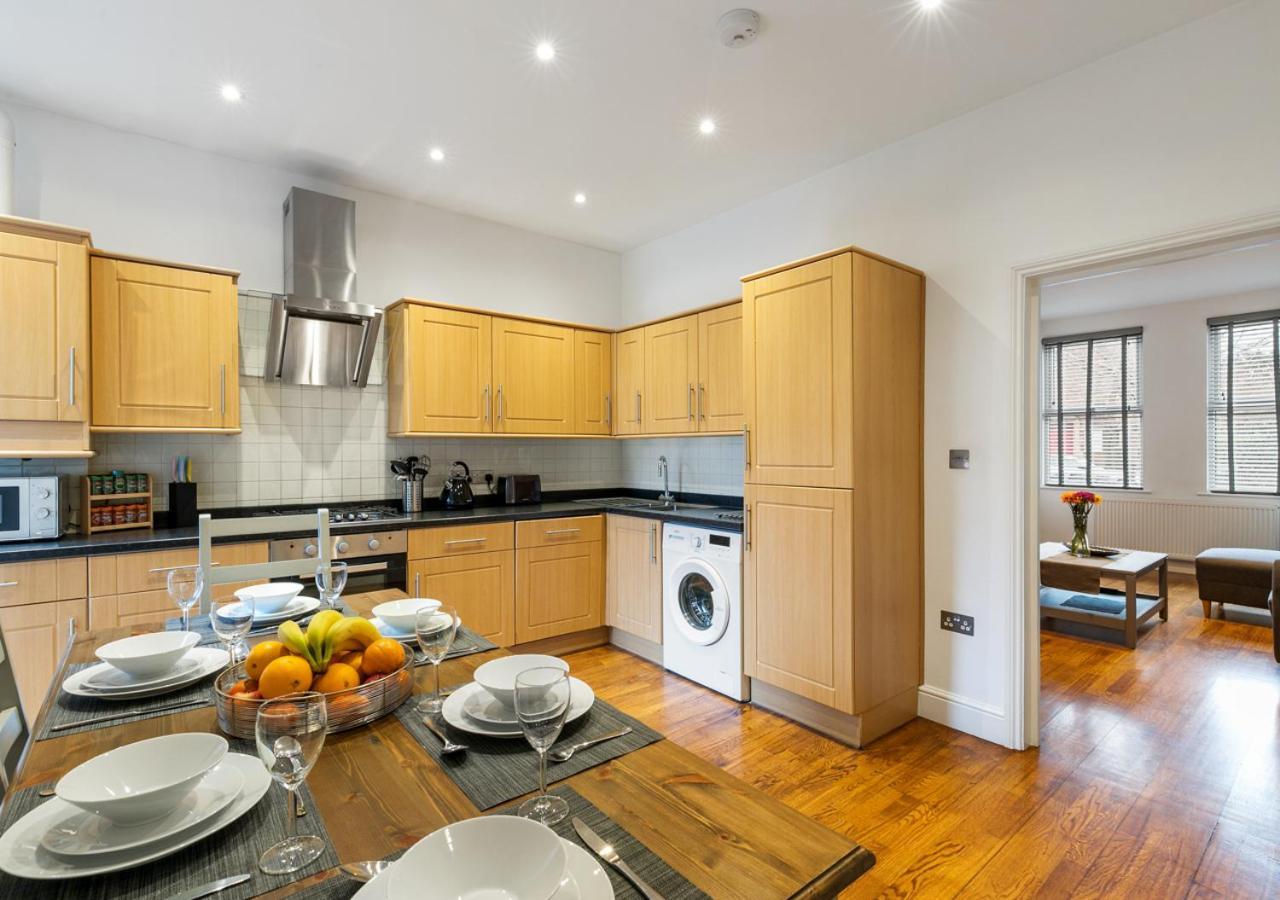 Two Bed Flat In Bush Hill Park Apartment Enfield Ngoại thất bức ảnh