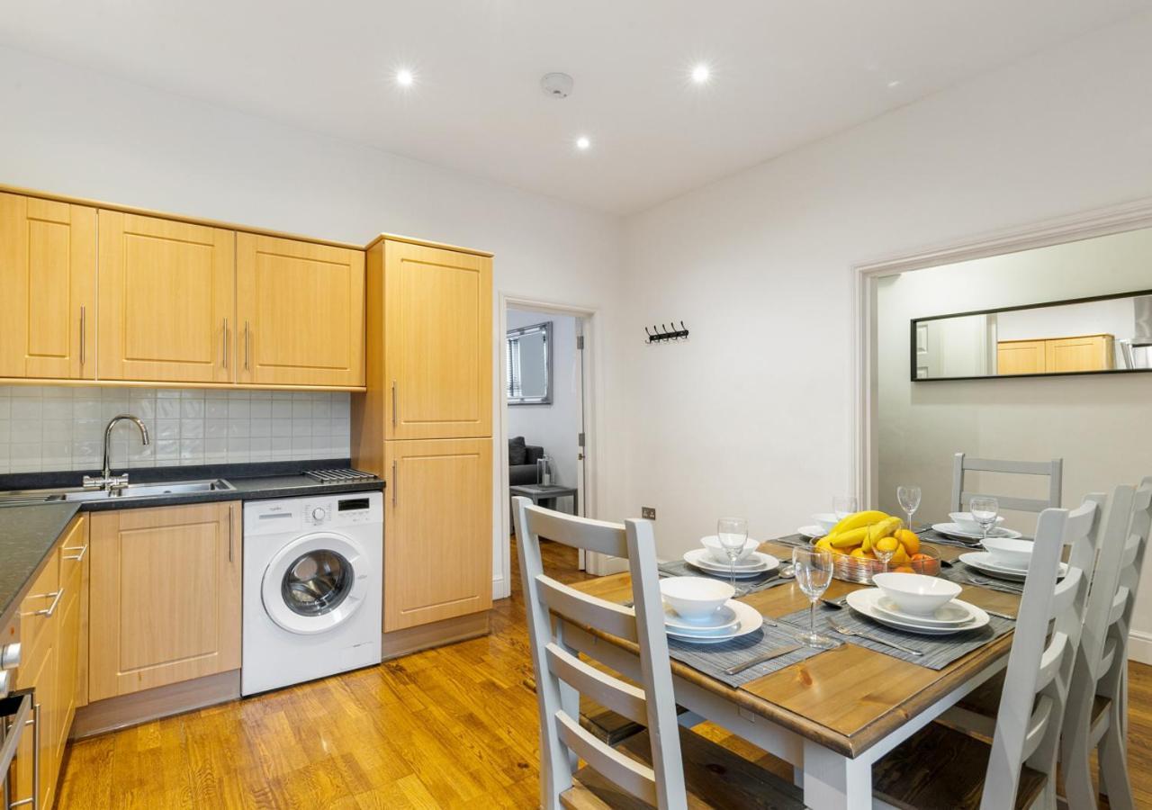Two Bed Flat In Bush Hill Park Apartment Enfield Ngoại thất bức ảnh